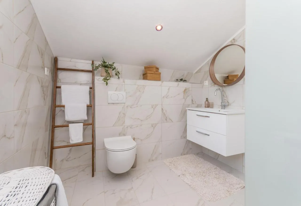 Mustel Travel Apartments Sveti Petar  Croatia